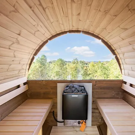 Vakantiehuis Awesome In With Sauna